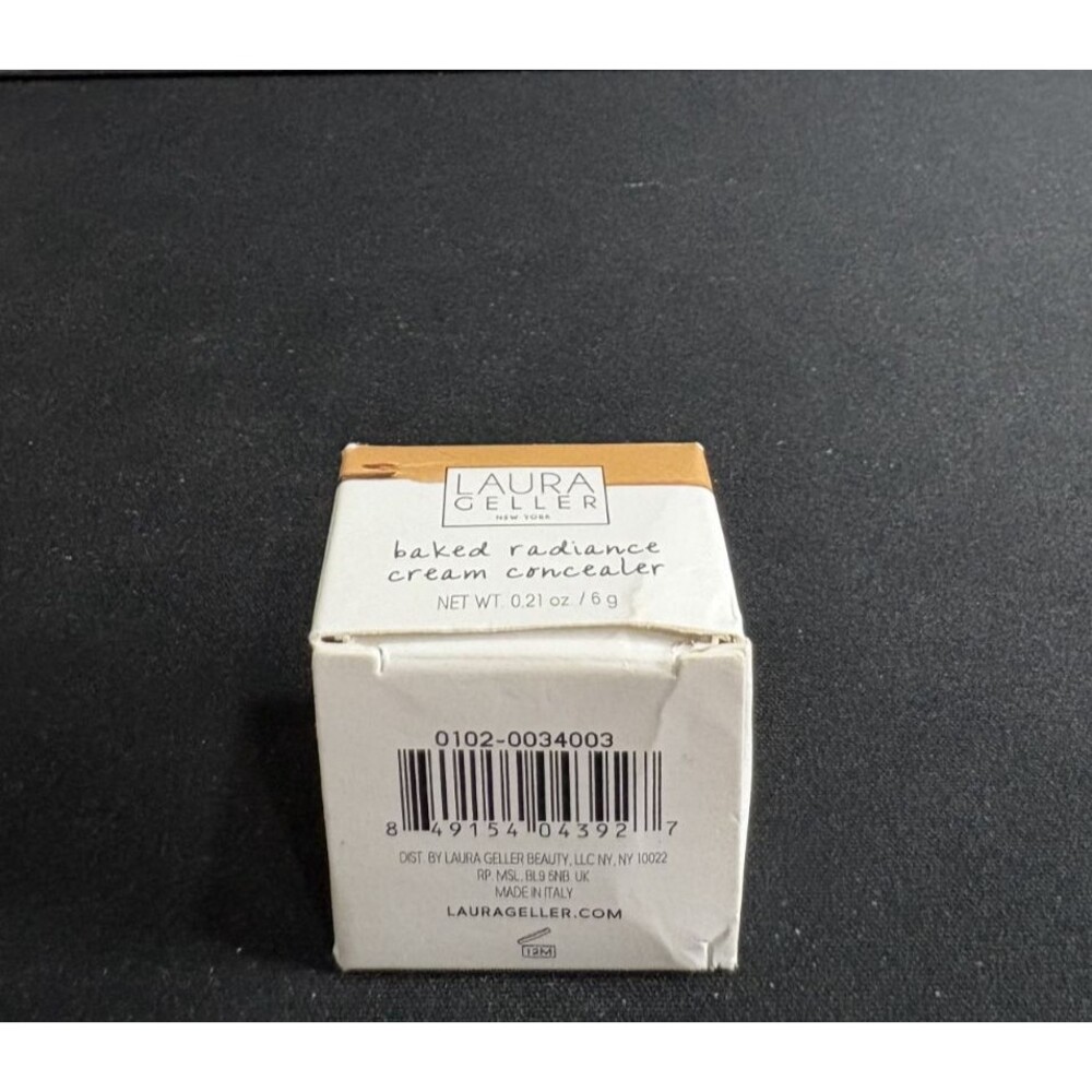 Laura Geller Baked Radiance Cream Concealer Size 0.21oz /6 g Discontinued MEDIUM - Picture 2 of 2